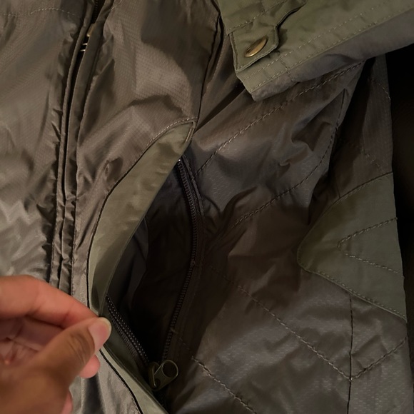 THE NORTH FACE Jacket - Picture 5 of 11